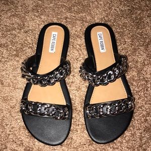 Black Leather Sandals With Chains