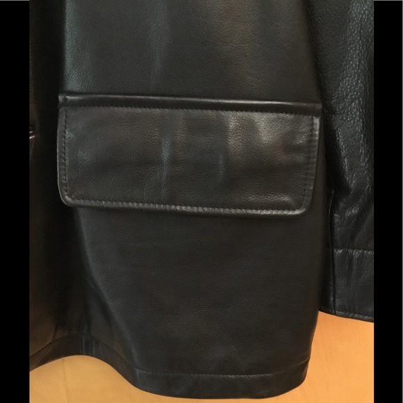 Men's Leather Jacket - Picture 5 of 8