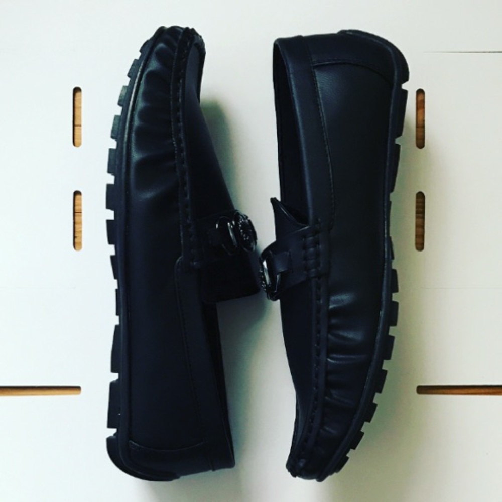 New Flying Deer Men's Black Loafers, Size 8.5