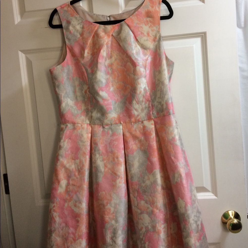 Jessica Howard pretty pastels dress