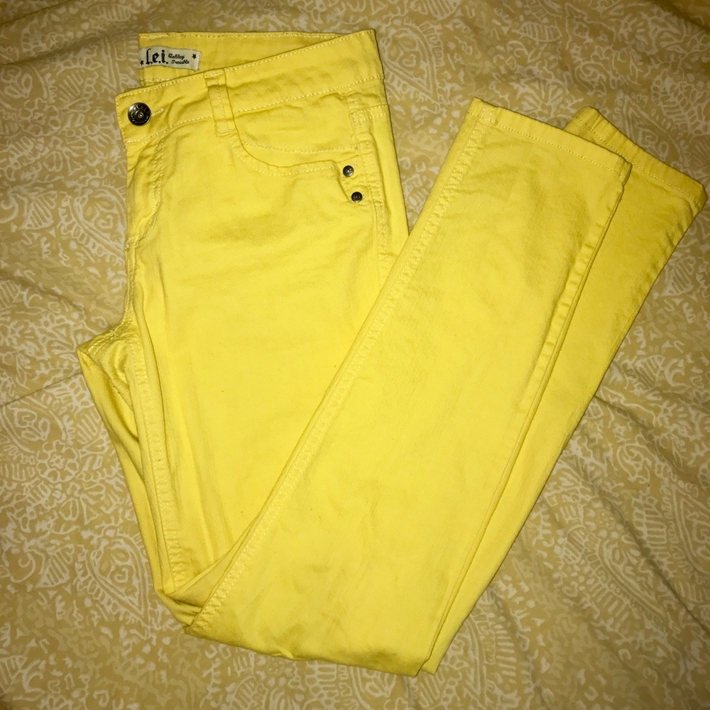 Stylish Yellow Jeans