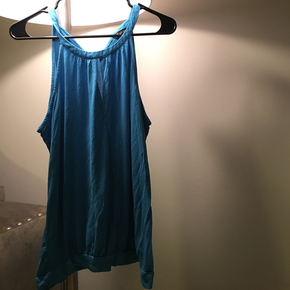 Ellen Tracy. Blue tank! Slit near cleavage. Sexy!