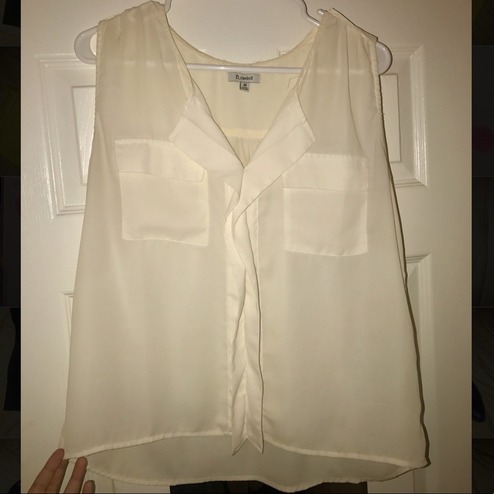 Simple but Chìc Cream colored Blouse