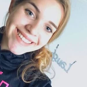 Meet your Posher, Molly