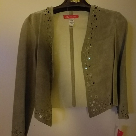 Jacket - Picture 3 of 3