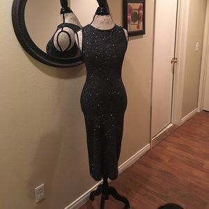 SOLD‼️Windsor dress, black shimmer