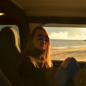 Meet your Posher, Megan