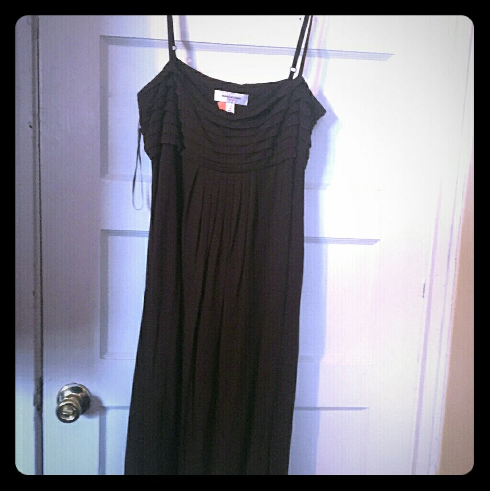Brown dress