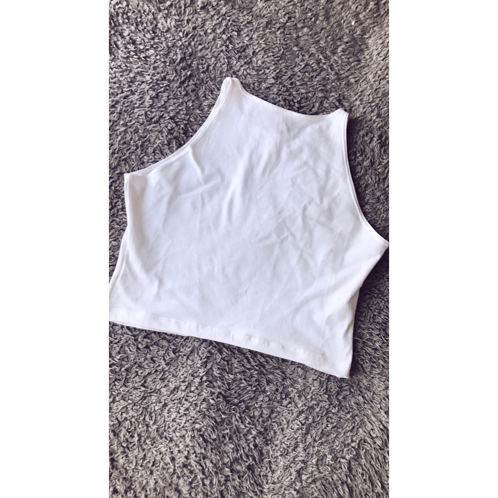 White Crop Top ♡