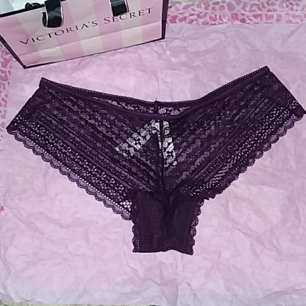 Victoria's Secret lace cheeky cheekini panty