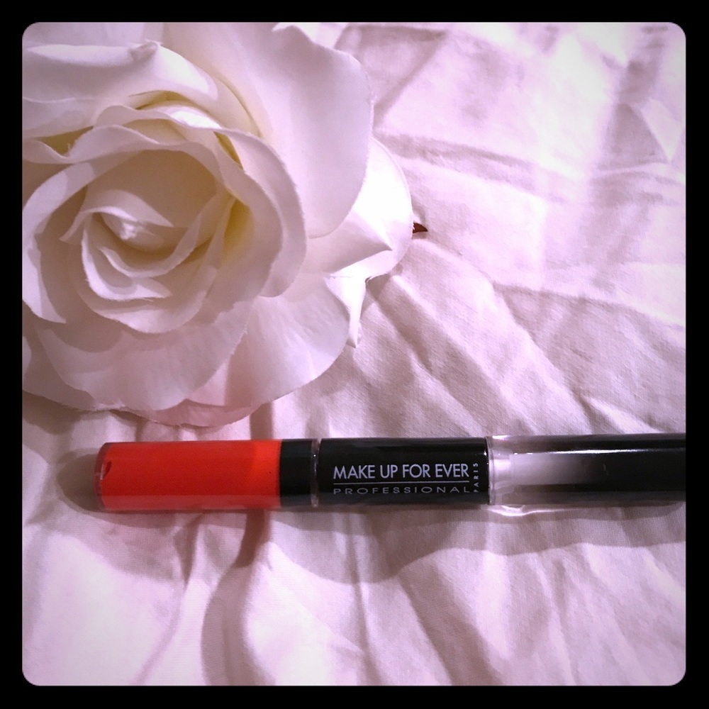 Makeup forever waterproof liquid lipgloss. Matte.