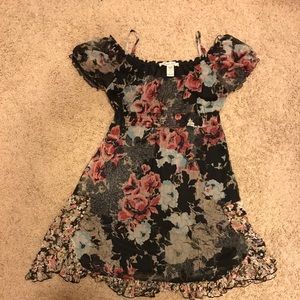 Cute dress/blouse