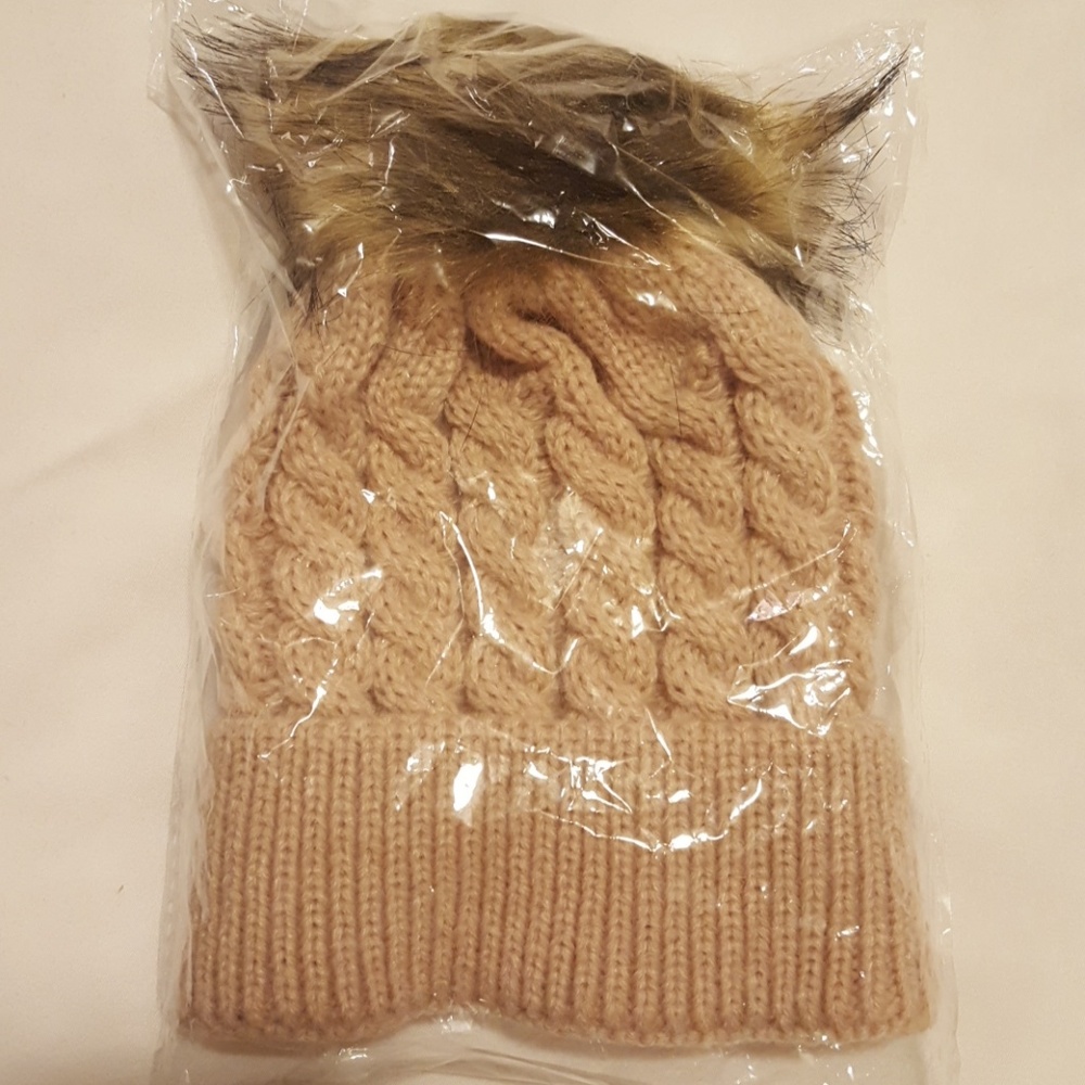Baby Fur pom pom hat beanie