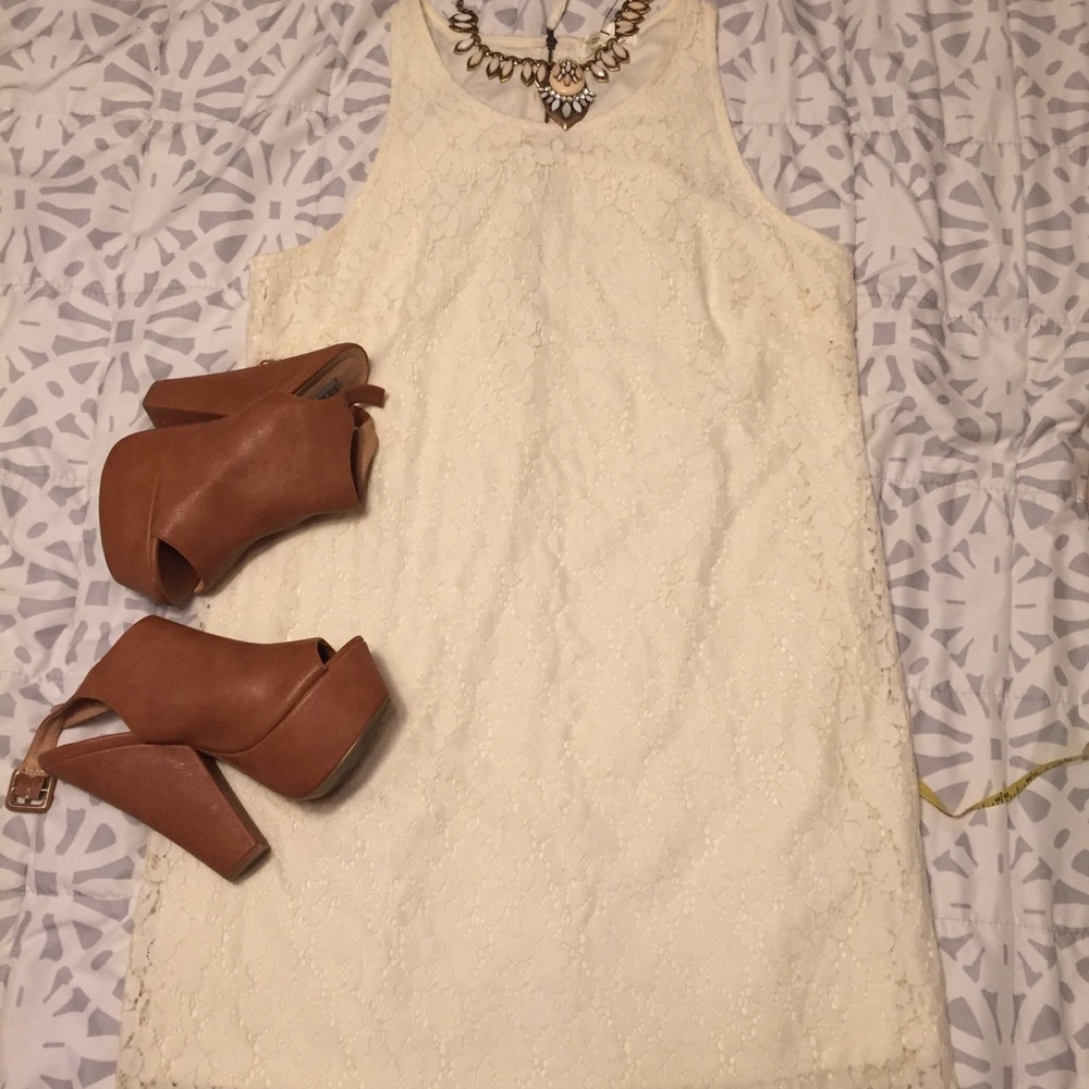 Lace shift dress