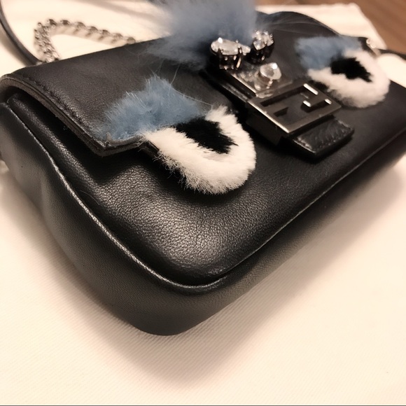 🌹Traded 🌹Fendi Fox Fur Micro Buggie Baguette - Picture 4 of 8