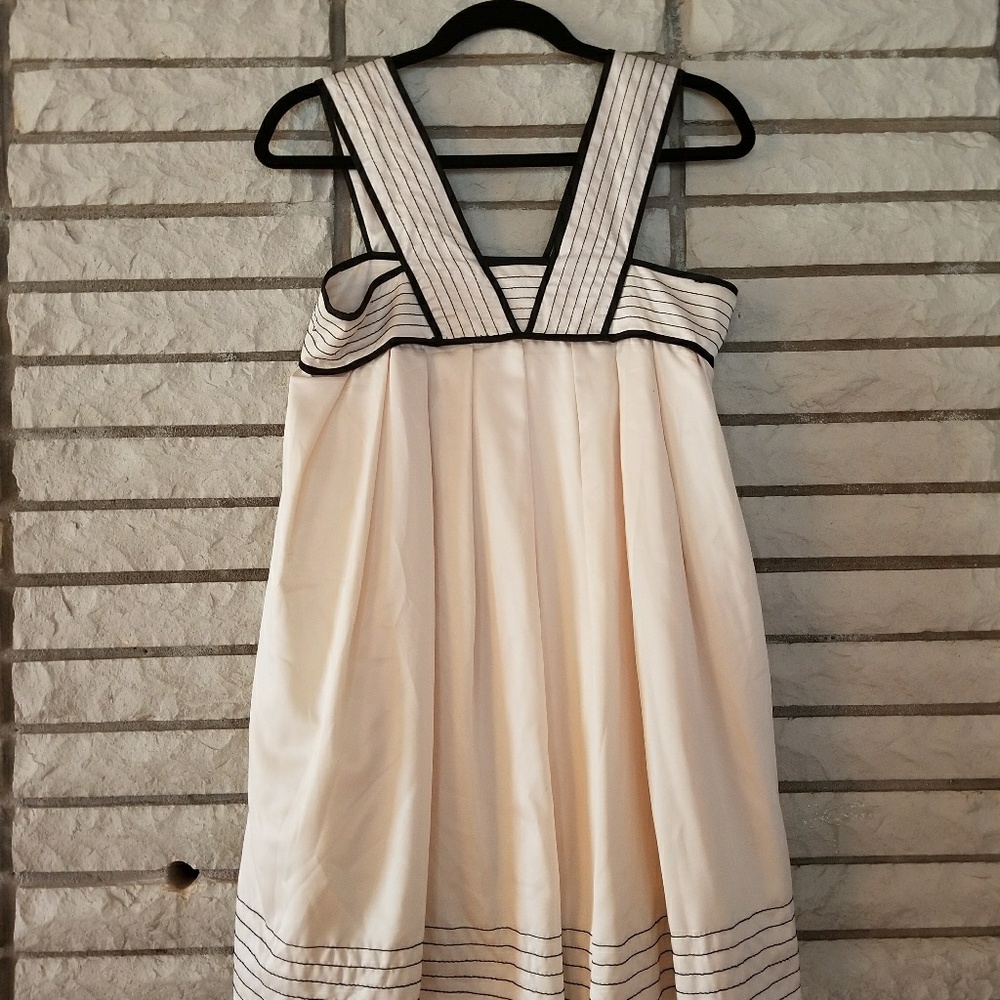 Peach and black baby doll dress - m
