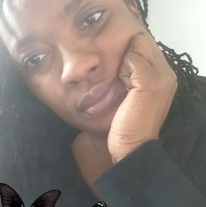 Meet your Posher, Kasandra