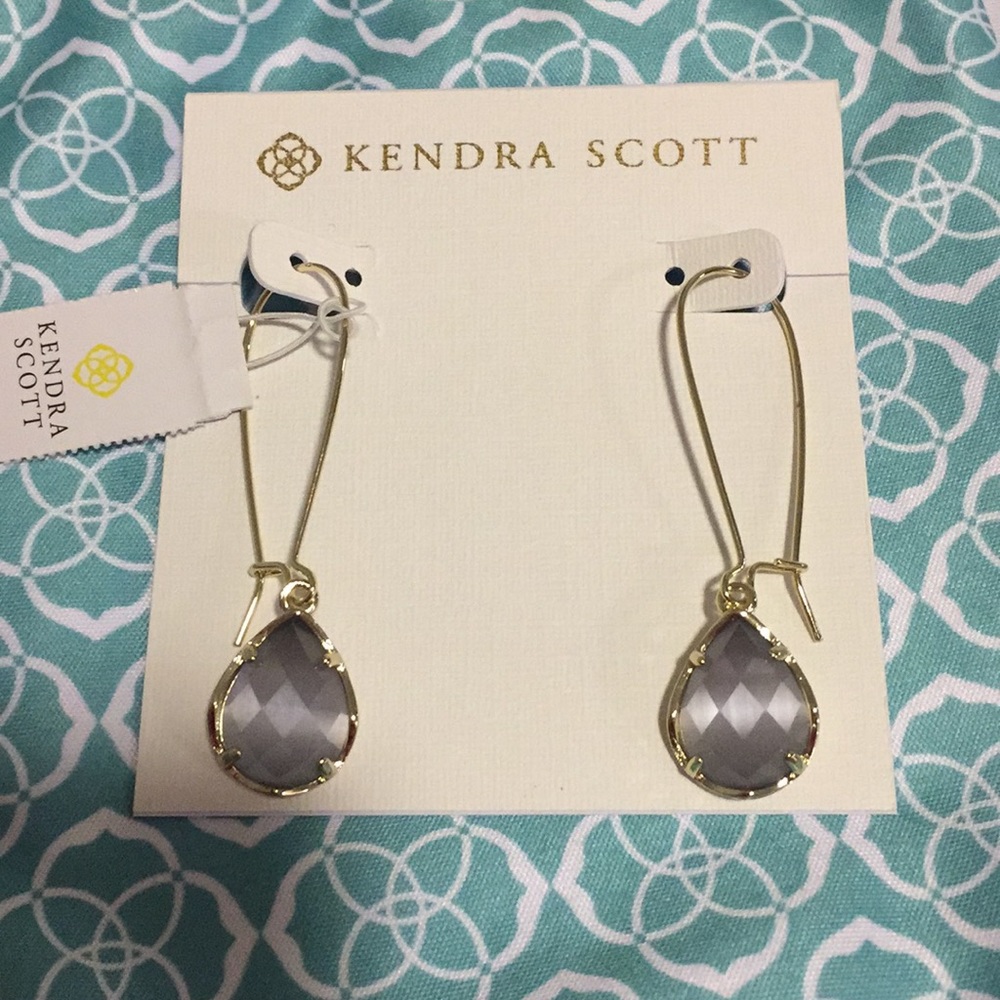 BRAND NEW CUSTOM KENDRA SCOTT DEE EARRINGS