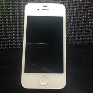 White iPhone 4s