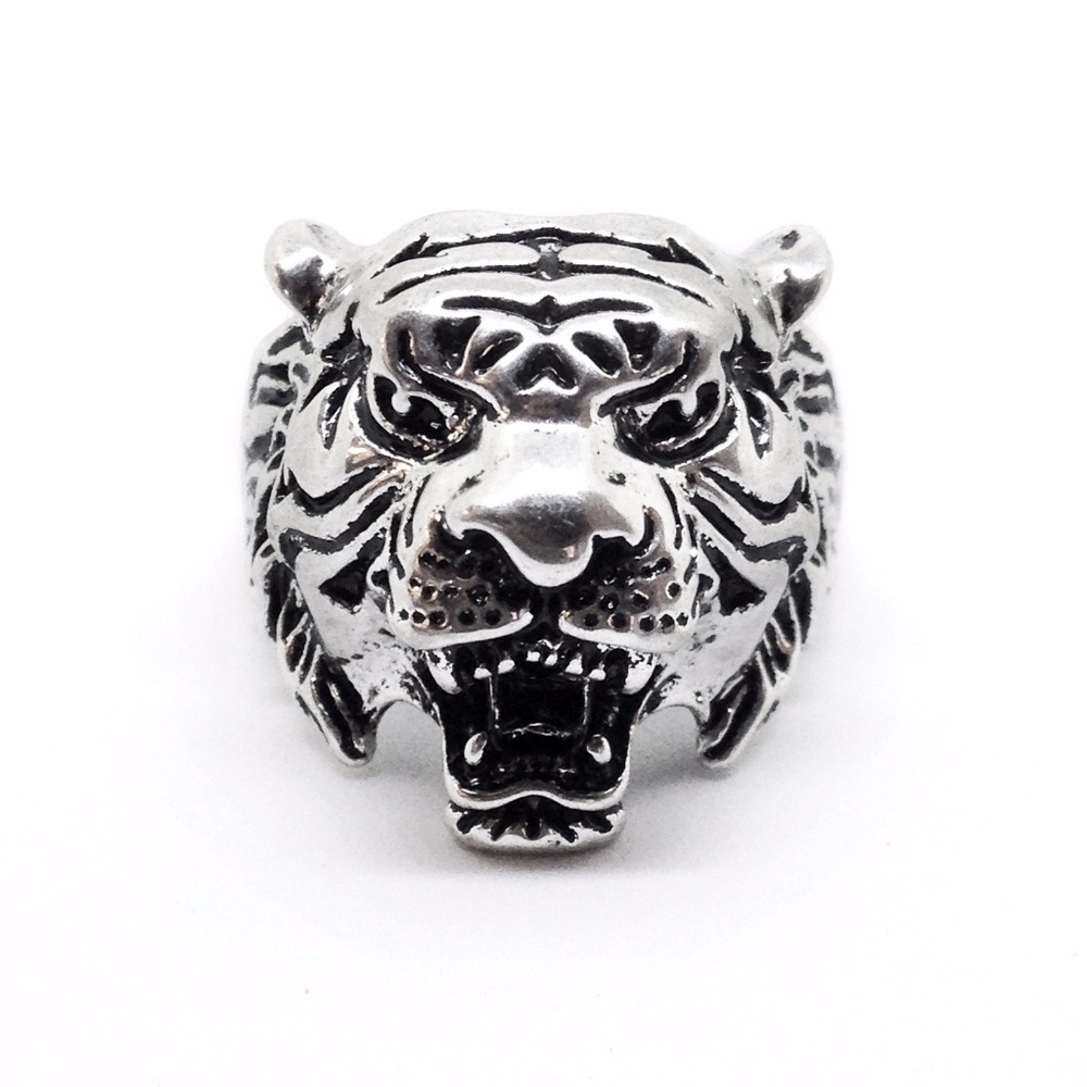 Tiger Ring