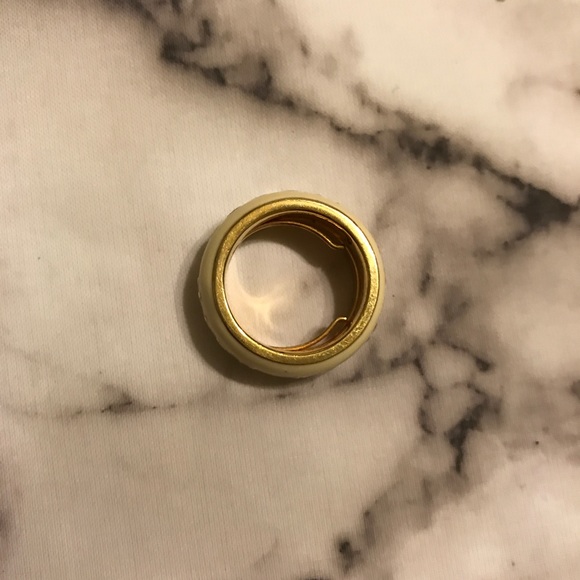 Logo Band Ring - Picture 2 of 3