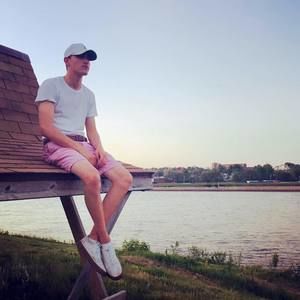 Meet your Posher, Trent