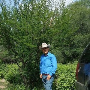 Meet your Posher, Roberto