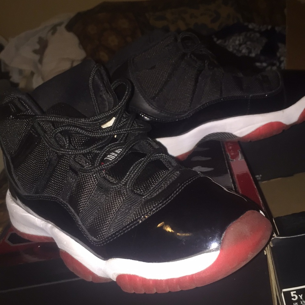 Bred 11s