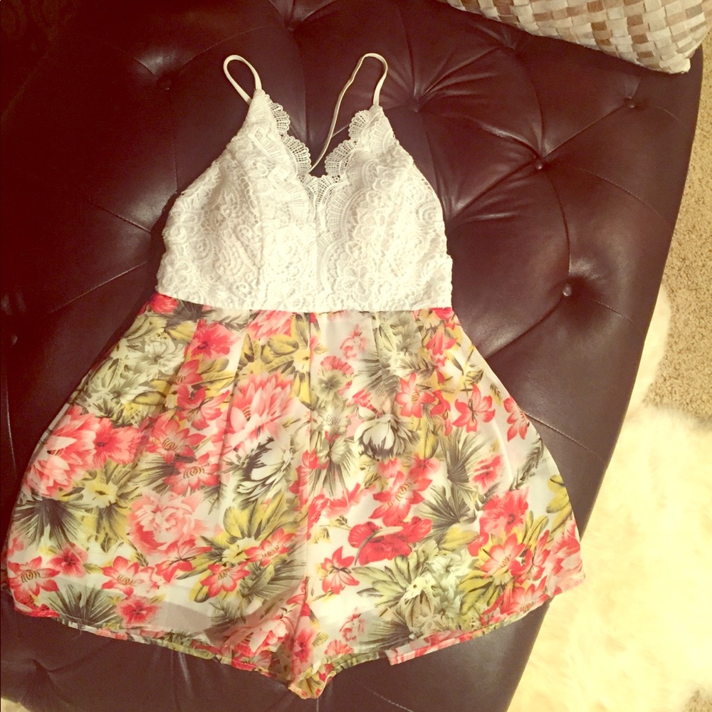 White and floral short romper