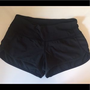 Black Lululemon speed short