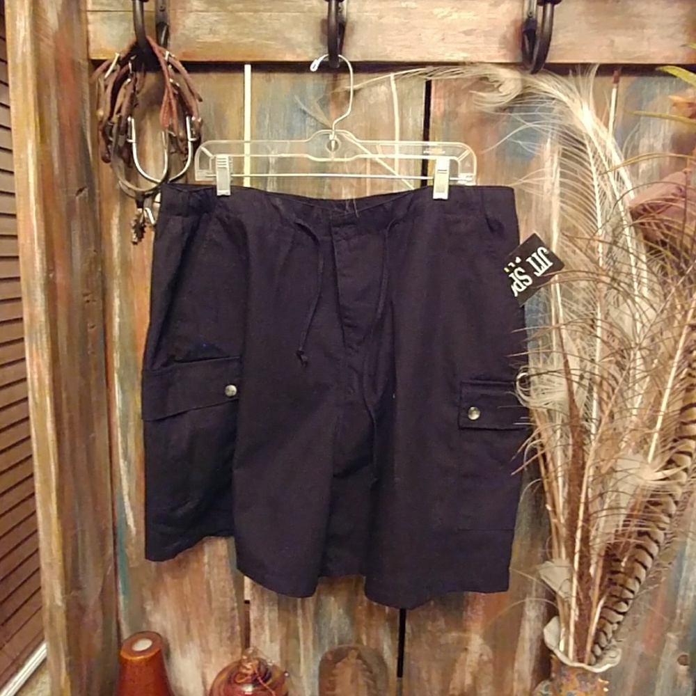 Pocket cargo shorts NWT