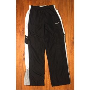 Nike Youth Wind Breaker Sweat Pants