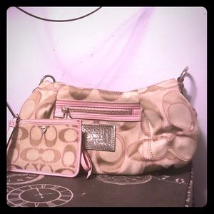 Beautiful, near mint condition Coach bag & wallet