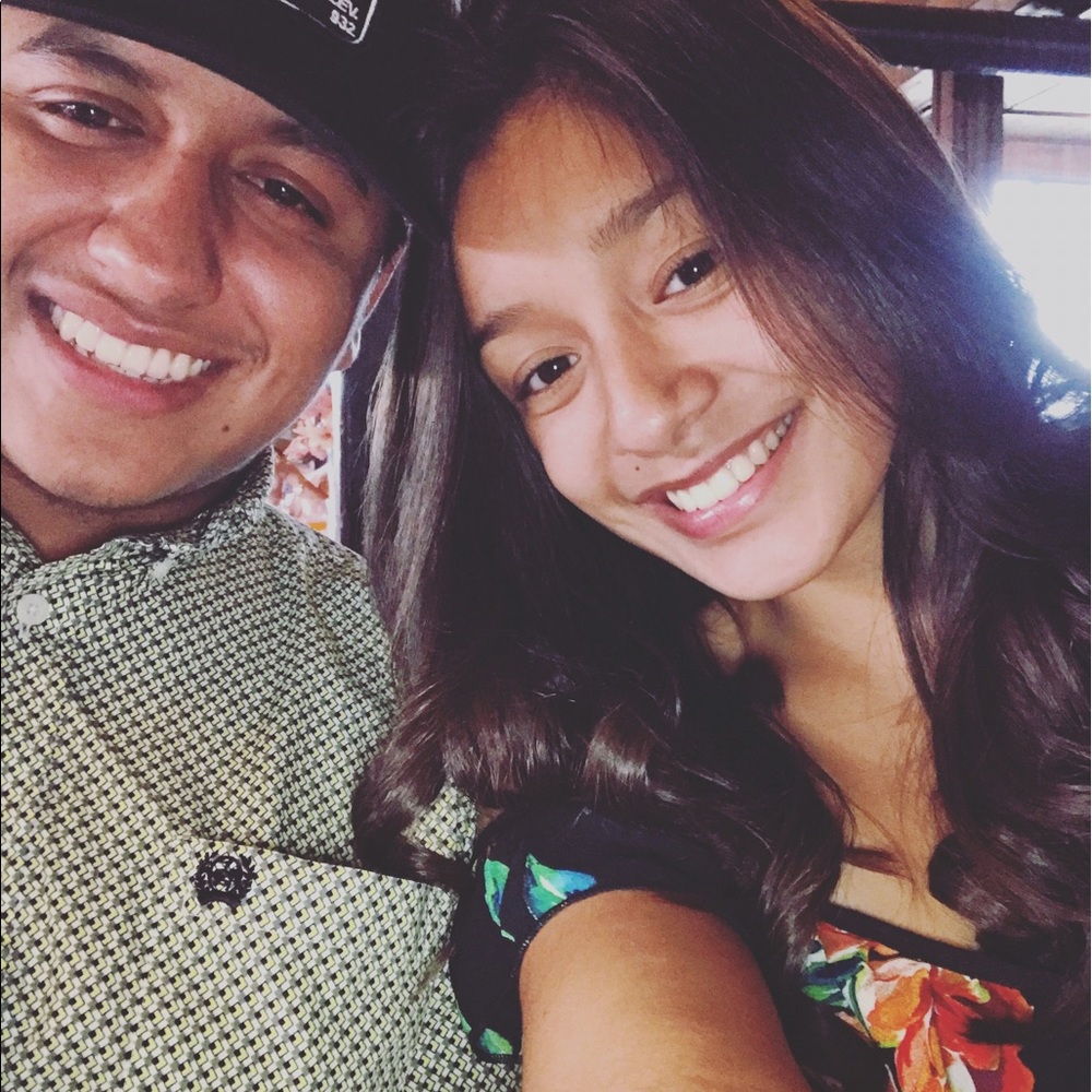 Meet your Posher, Yesenia