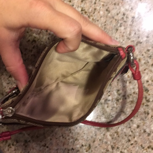 Coach Wristlet - Picture 4 of 4