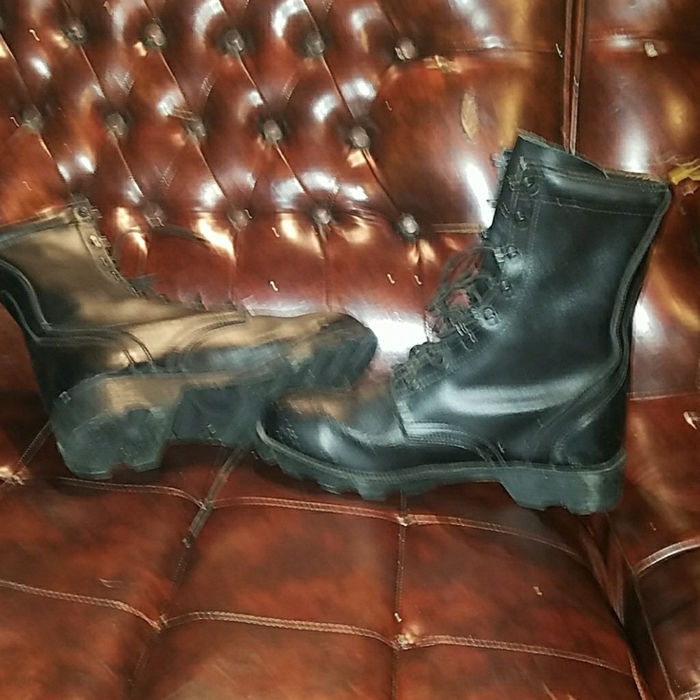 Size 10 combat boots