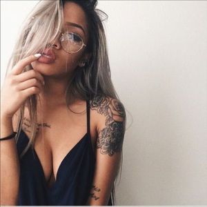 Meet your Posher, Angie