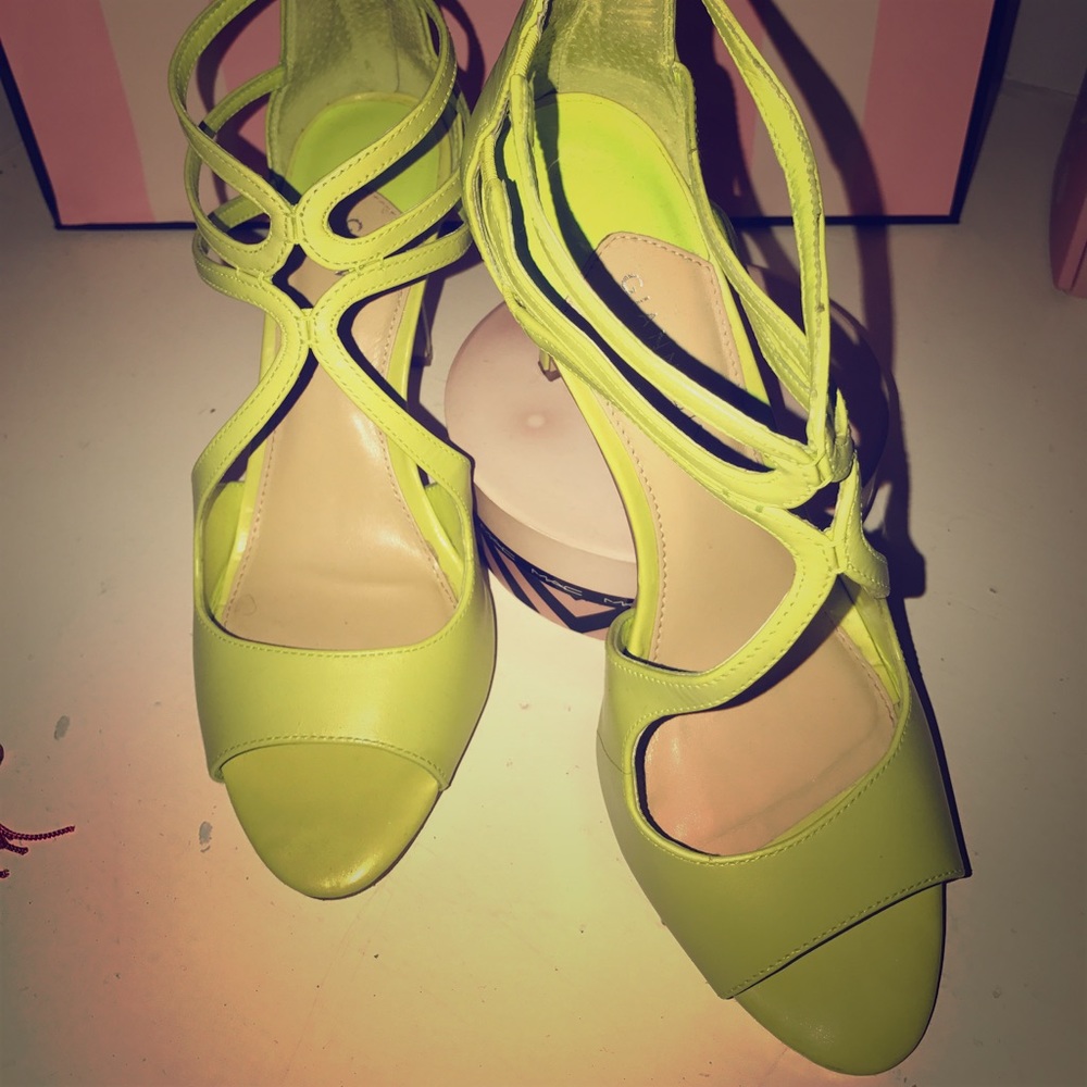 Gianni Bini - fluoro green 4in. heeled sandal