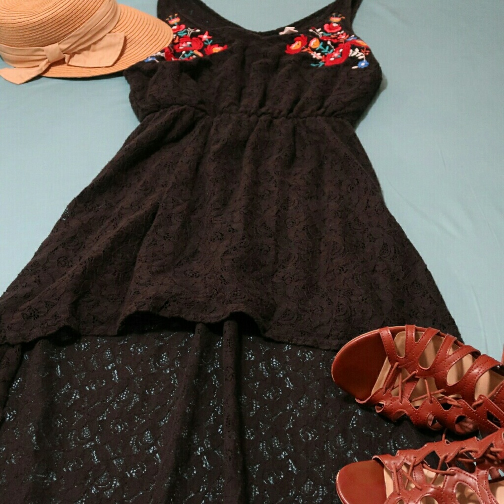 Black lace high-low dress
