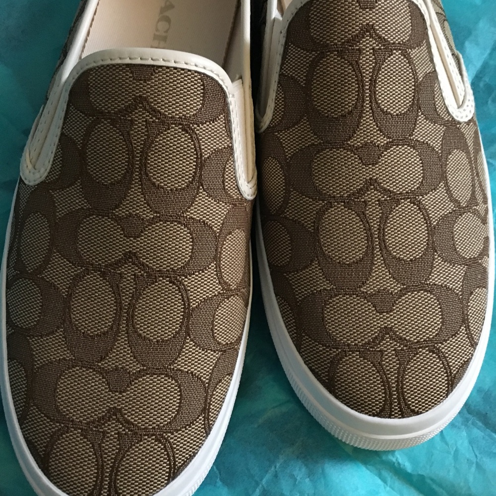 [Coach] Khaki Brown CHRISSY Slip On Loafer Sz 10 - Picture 3 of 5