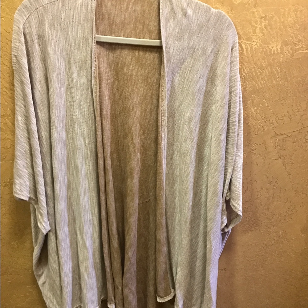 🎉🎉SALE🎉🎉Lightweight Sweater