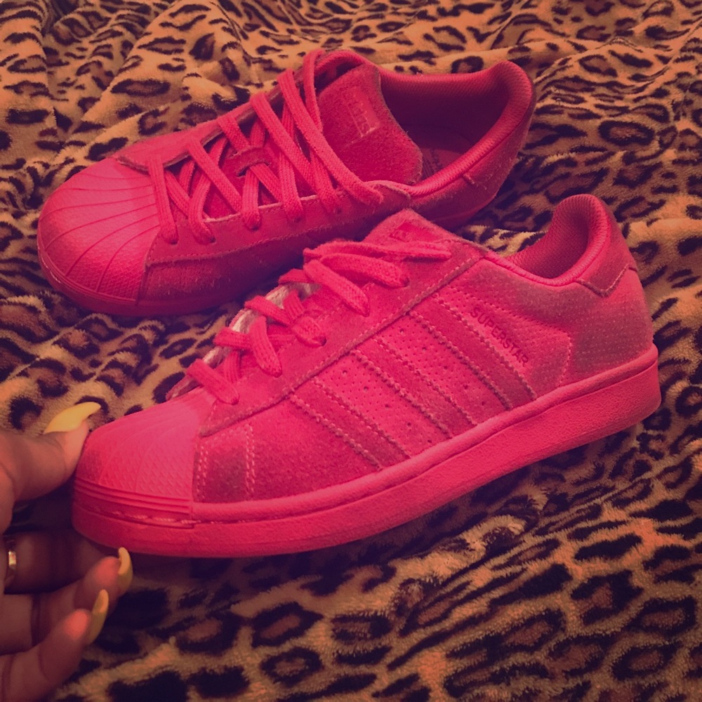 Pharrell Adidas, limited edition pink