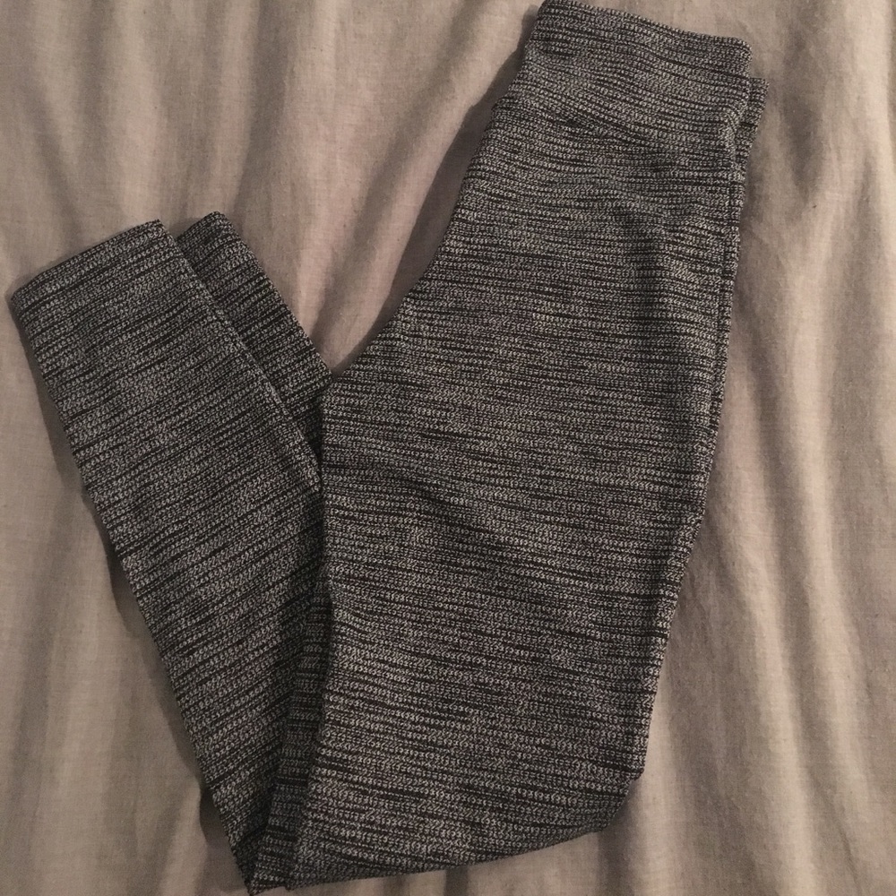 Express High-waisted Leggings