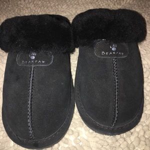 NEW! Bearpaw slippers! Size 7