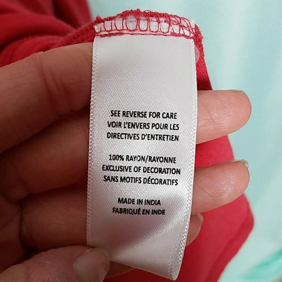 Bobeau Coral Embroidered Sleeveless Blouse NWOT - Picture 5 of 6