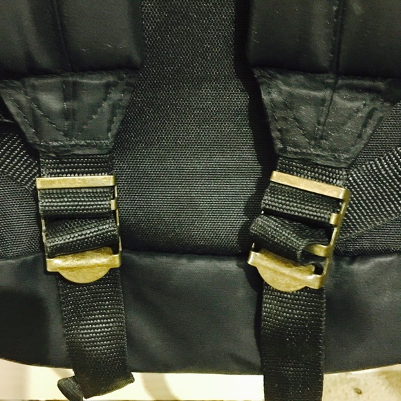 🚫SOLD🚫 Vans backpack - Picture 6 of 8