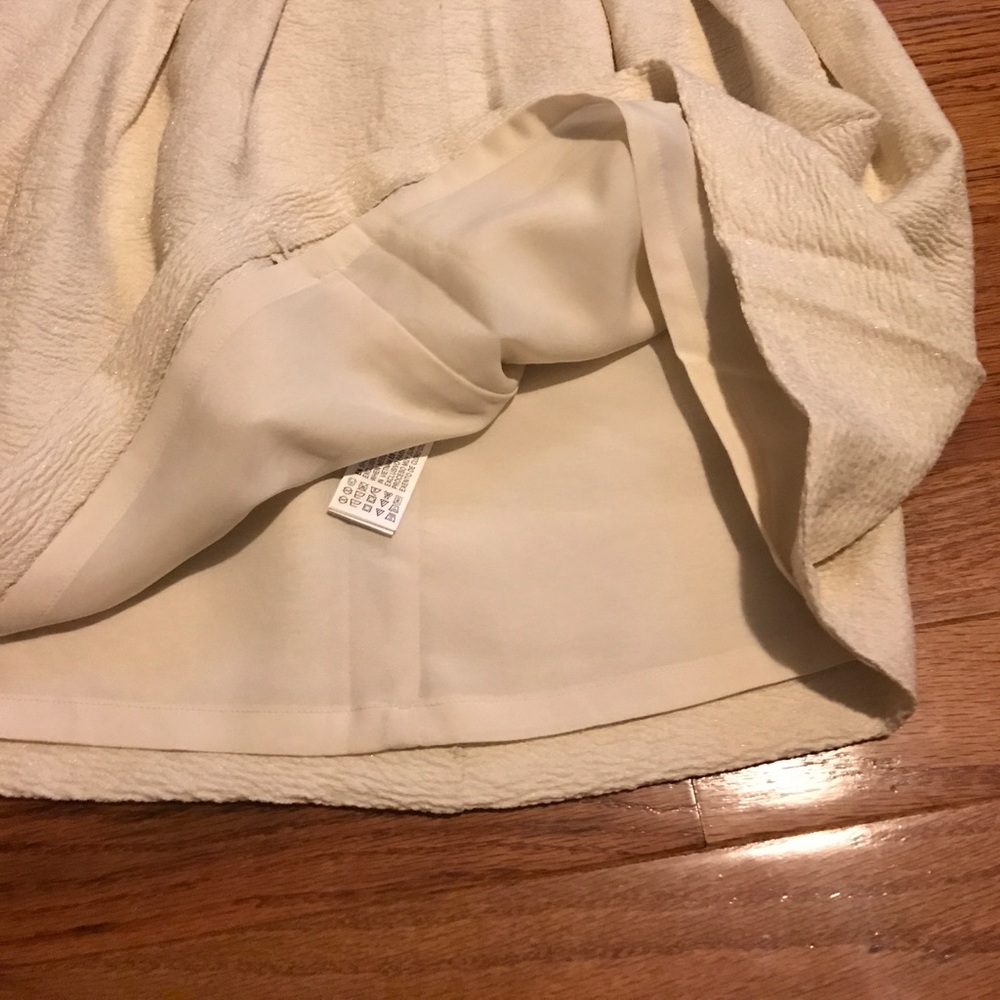 NWT - F21 cream and black mini skirt - Picture 3 of 3