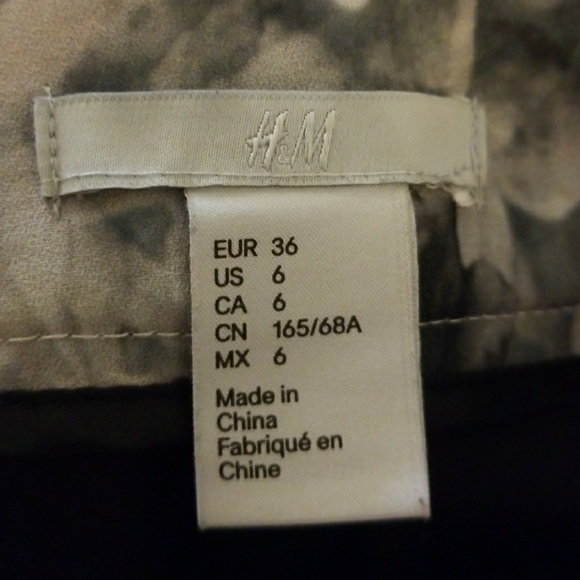 H&M dress - Picture 2 of 2