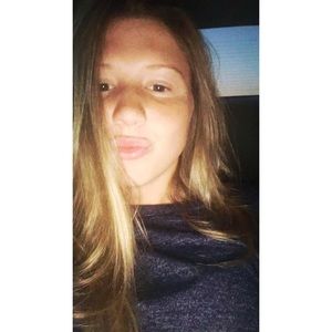 Meet your Posher, Briana