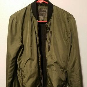 21men olive green jacket sz small